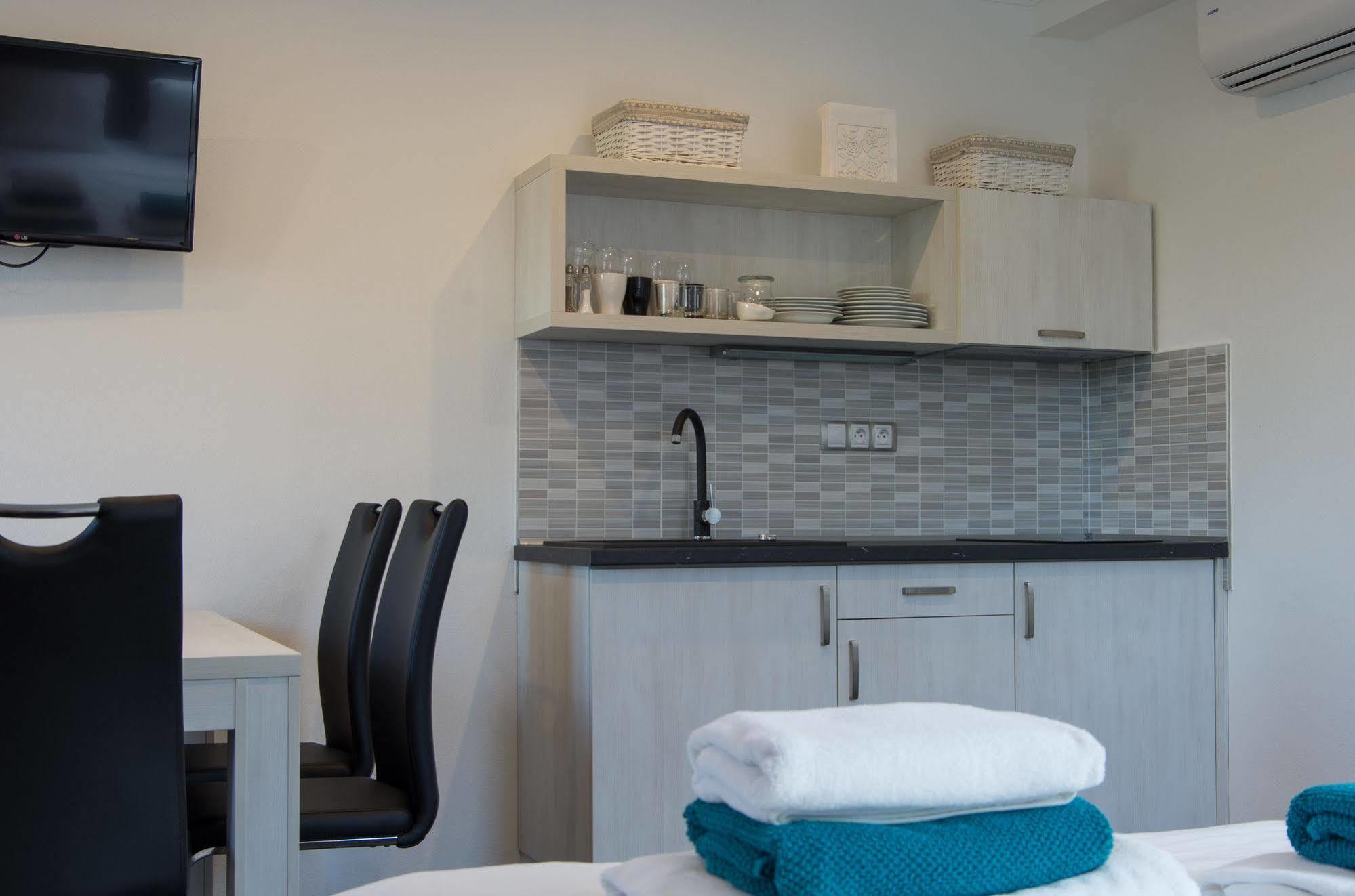 Villa Kiwi Микулов Екстериор снимка